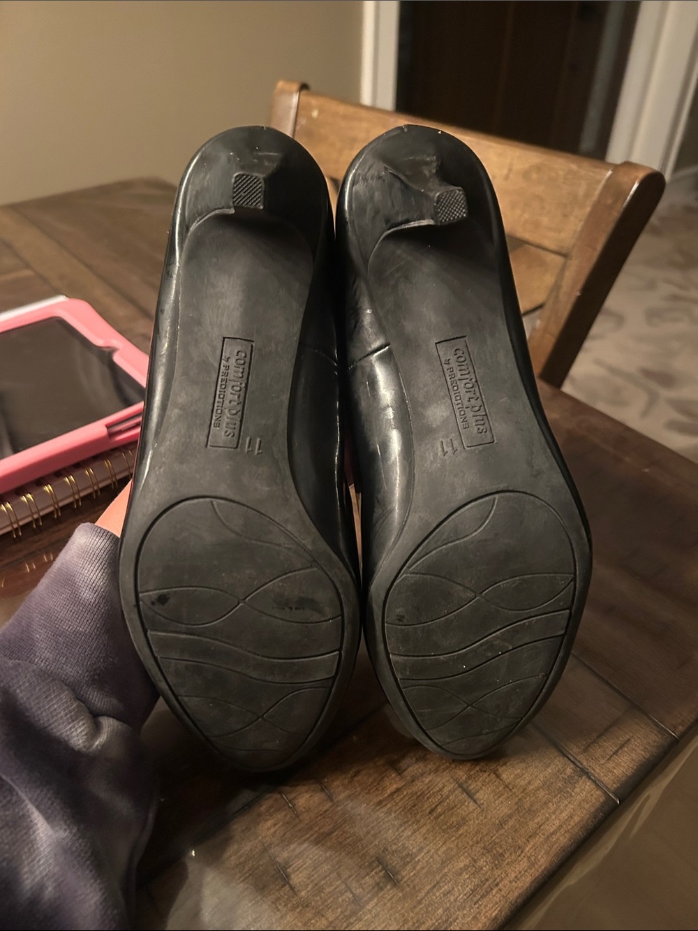 comfort plus by Predictions Black Patent Round-Toe Pumps - Picture 2 of 5